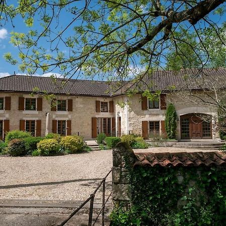 Le Moulin Du Fontcourt Vila Chasseneuil-sur-Bonnieure Exterior foto